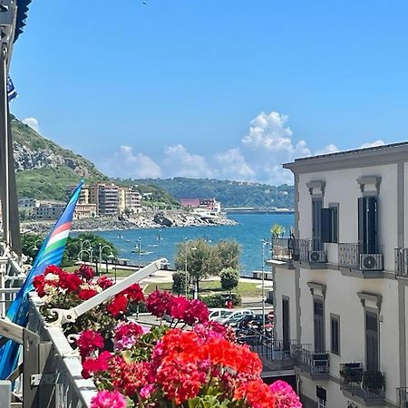 A Casa Dei Bruno B&B Поццуоли Экстерьер фото