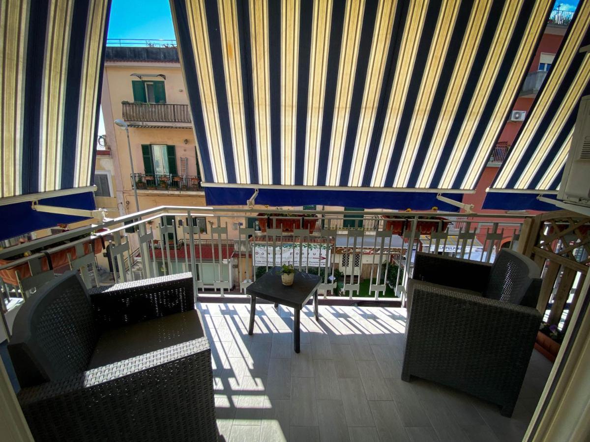 A Casa Dei Bruno B&B Поццуоли Экстерьер фото