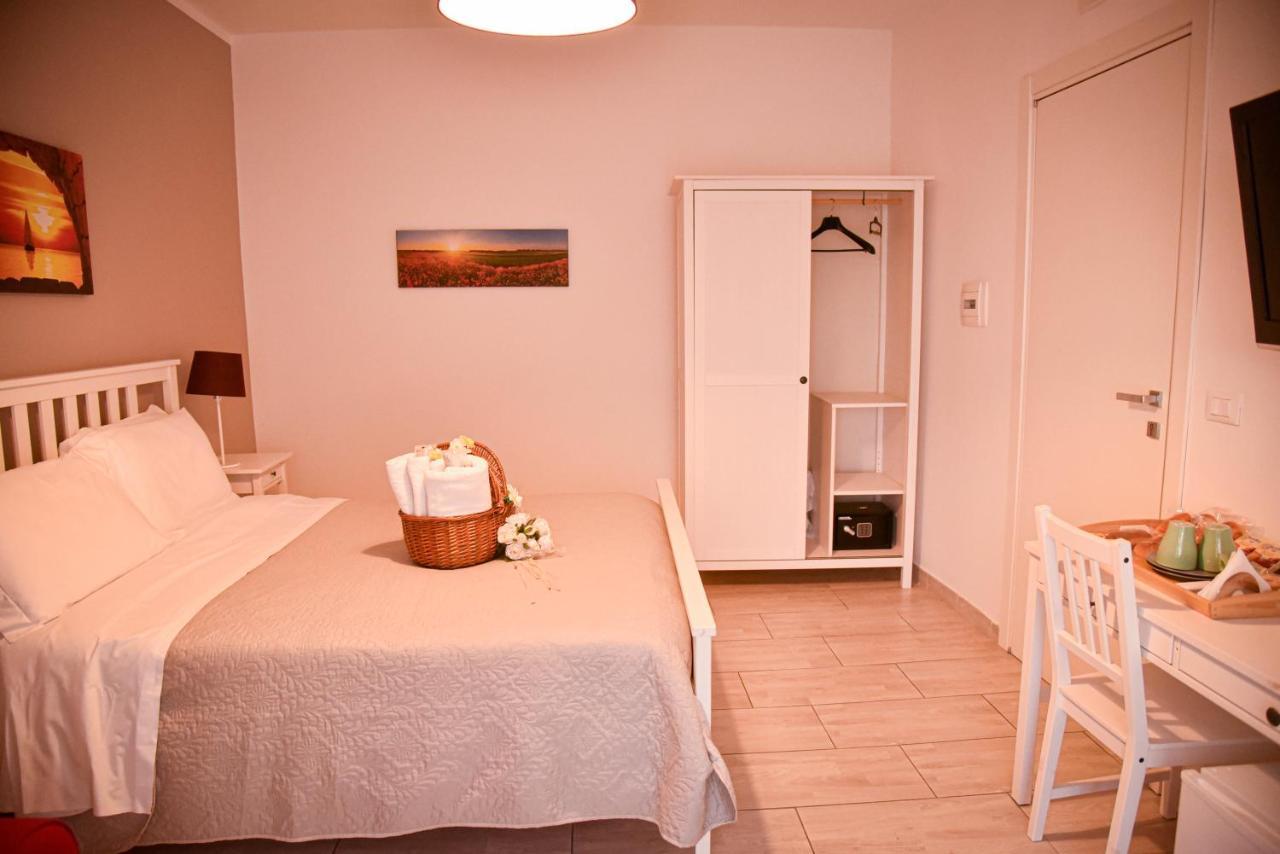 A Casa Dei Bruno B&B Поццуоли Экстерьер фото