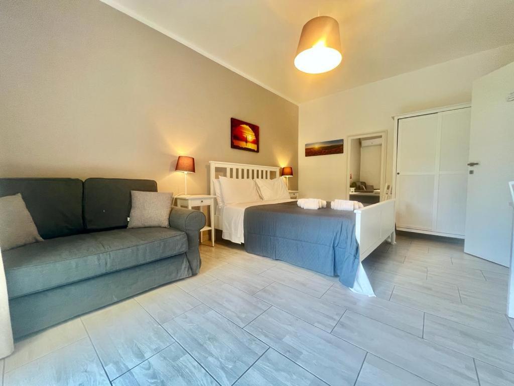 A Casa Dei Bruno B&B Поццуоли Экстерьер фото