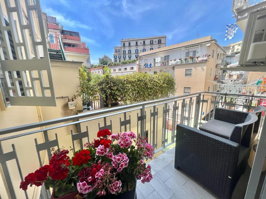 A Casa Dei Bruno B&B Поццуоли Экстерьер фото