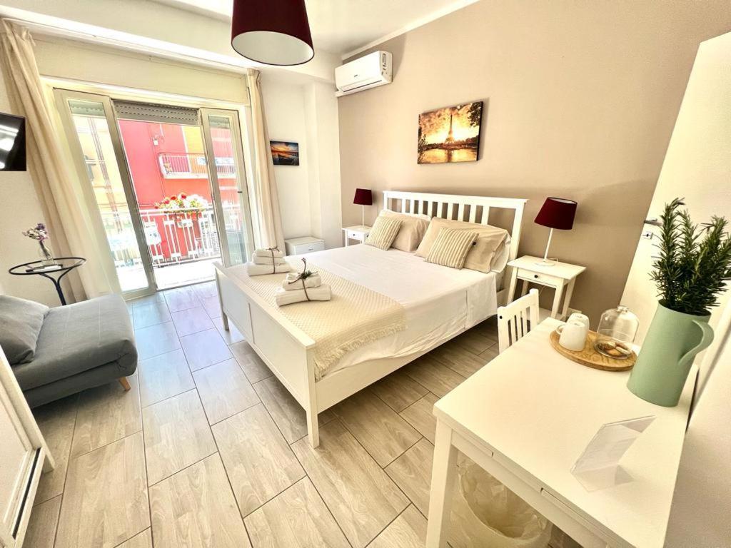 A Casa Dei Bruno B&B Поццуоли Экстерьер фото