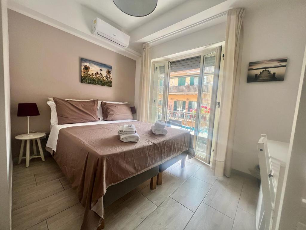 A Casa Dei Bruno B&B Поццуоли Экстерьер фото