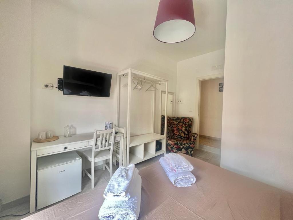 A Casa Dei Bruno B&B Поццуоли Экстерьер фото