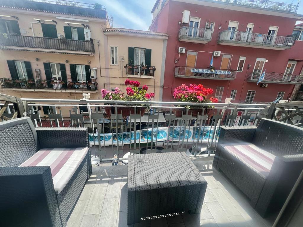 A Casa Dei Bruno B&B Поццуоли Экстерьер фото